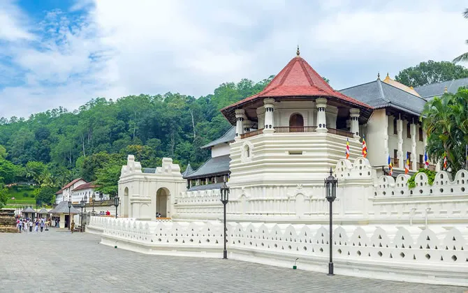 Temple of the Tooth Relic